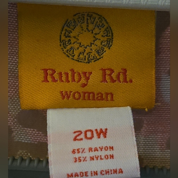 Ruby Rd. "Shacket" Sz. 20w - Picture 8 of 8